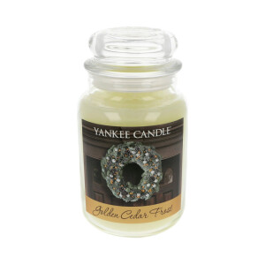 Yankee Candle&reg; Golden Cedar Frost...