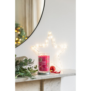 Yankee Candle® Sparkling Winterberry Signature...