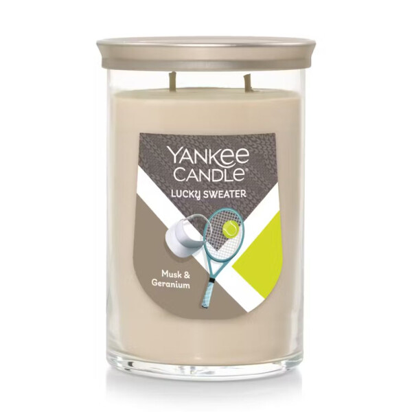 Lucky Sweater - Musk & Geranium 2-Docht Tumbler 567g