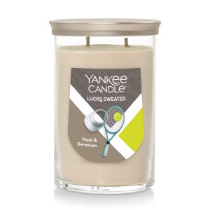 Lucky Sweater - Musk & Geranium 2-Docht Tumbler 567g