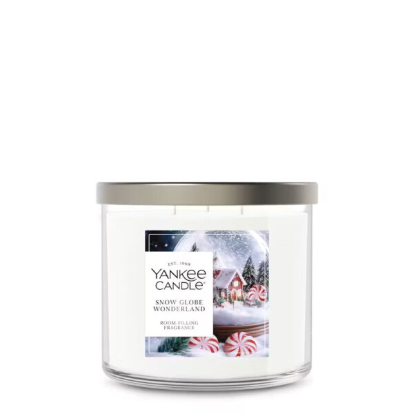 Snow Globe Wonderland 3-Docht-Kerze 411g