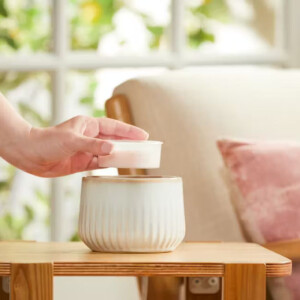 Ridged Ceramic Scenterpiece™ Easy Meltcup Warmer