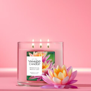 Whimsical Water Lily 3-Docht-Kerze 411g