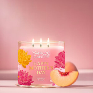 Sweet Moments 3-Docht-Kerze 411g