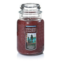 Yankee Candle® Mountain Lodge™ Großes Glas 623g