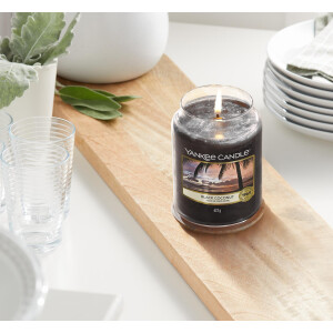 Yankee Candle® Black Coconut Großes Glas 623g