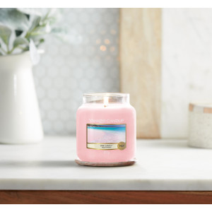 Yankee Candle® Pink Sands™ Mittleres Glas 411g
